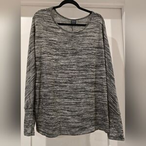 Faded Glory Black and Gray Knit Top
